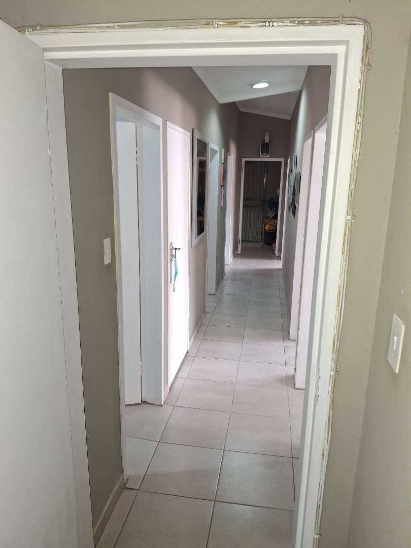 4 Bedroom Property for Sale in Valhalla Gauteng