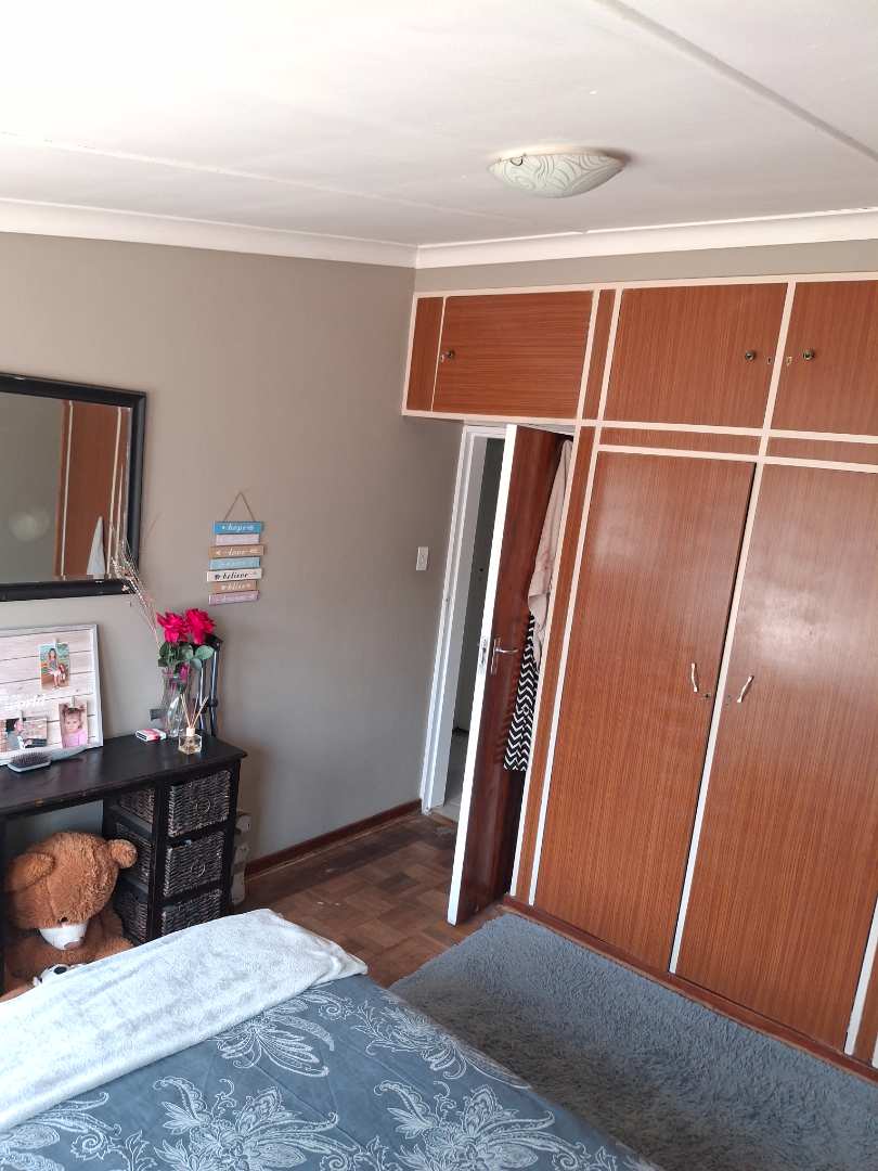 4 Bedroom Property for Sale in Valhalla Gauteng