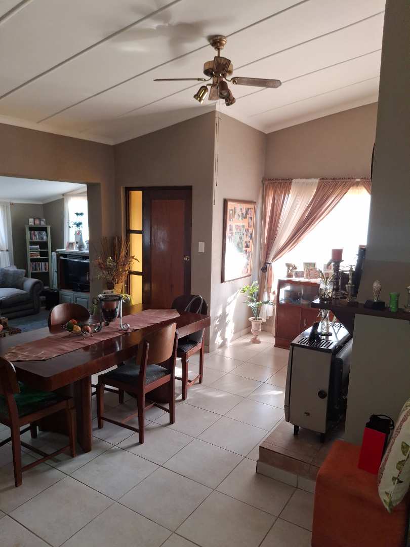 4 Bedroom Property for Sale in Valhalla Gauteng