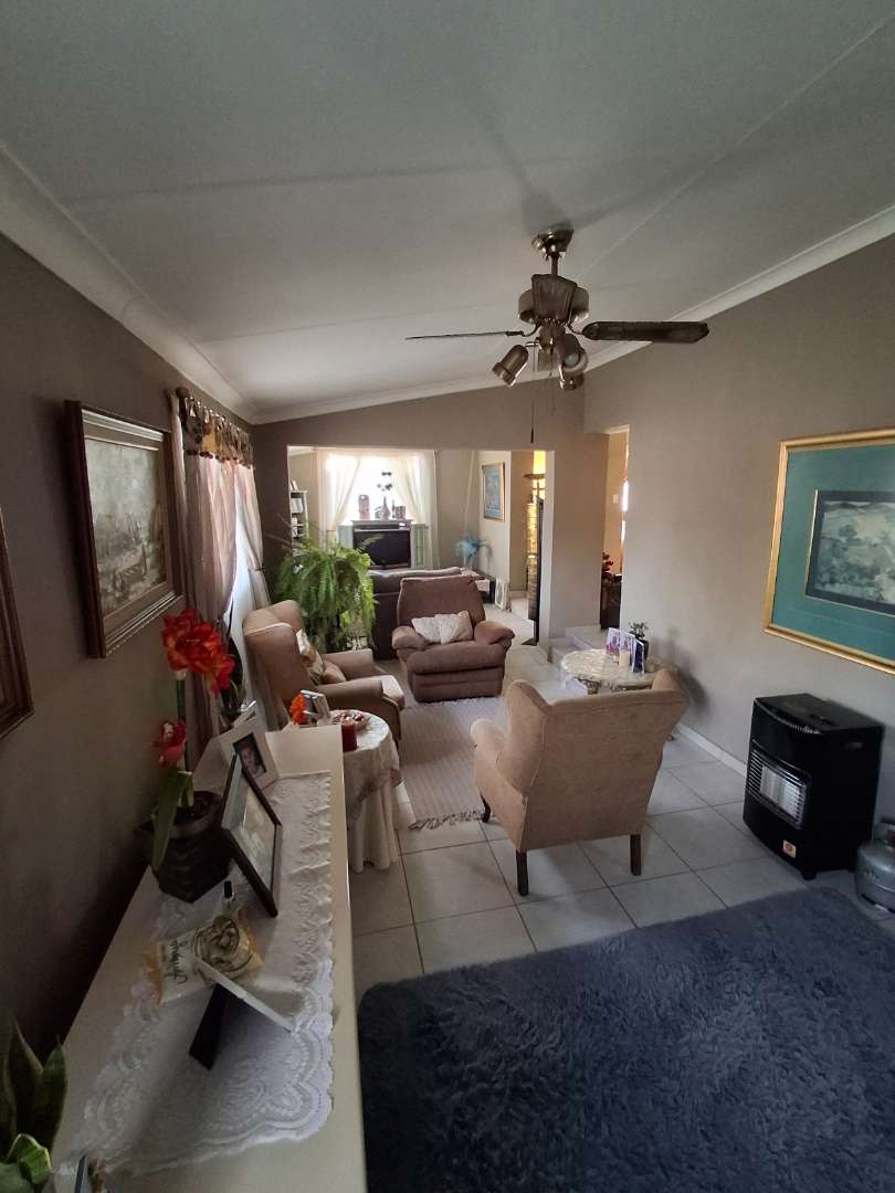 4 Bedroom Property for Sale in Valhalla Gauteng