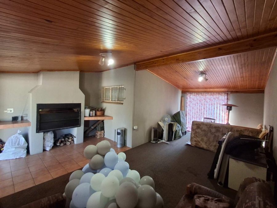 4 Bedroom Property for Sale in Valhalla Gauteng