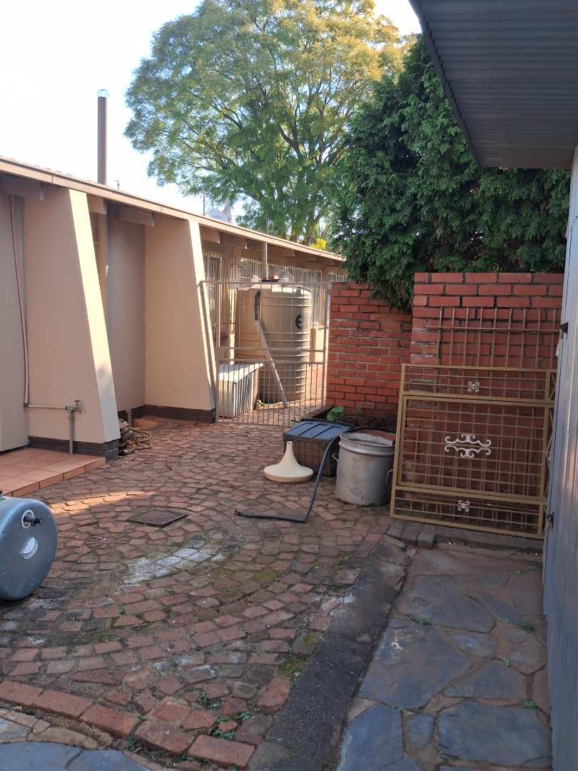 4 Bedroom Property for Sale in Valhalla Gauteng