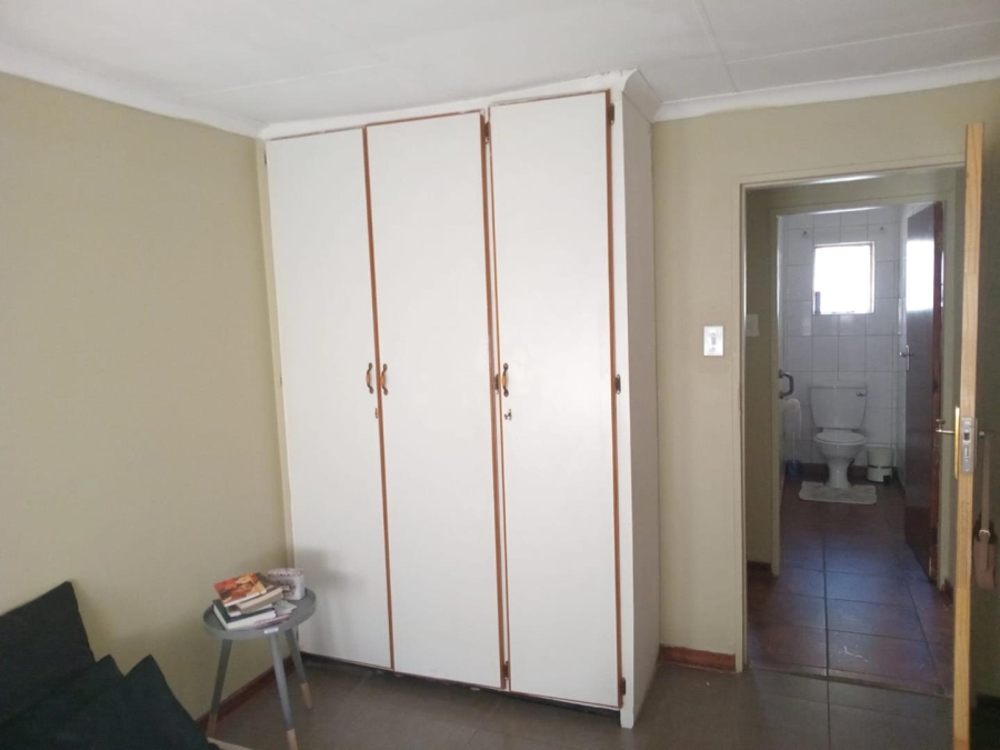 To Let 3 Bedroom Property for Rent in Silverton Gauteng