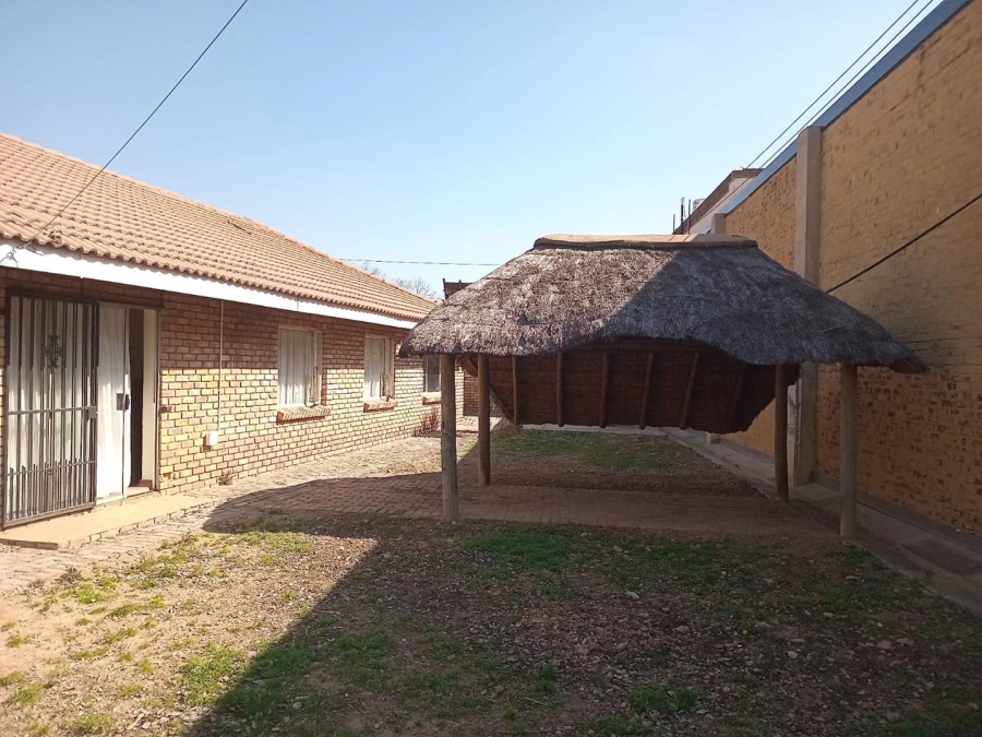 To Let 3 Bedroom Property for Rent in Silverton Gauteng