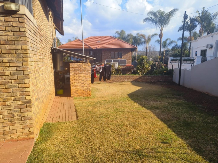 3 Bedroom Property for Sale in Val de Grace Gauteng