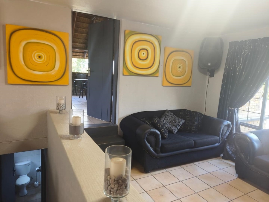 3 Bedroom Property for Sale in Val de Grace Gauteng