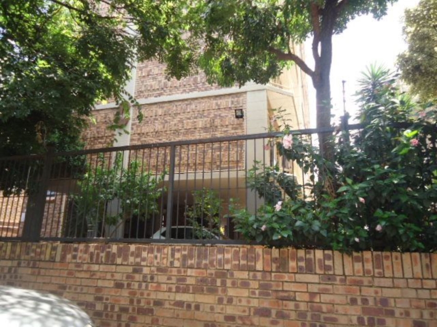 2 Bedroom Property for Sale in Silverton Gauteng