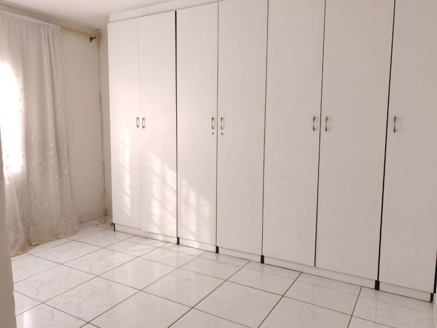 3 Bedroom Property for Sale in Lenasia Gauteng