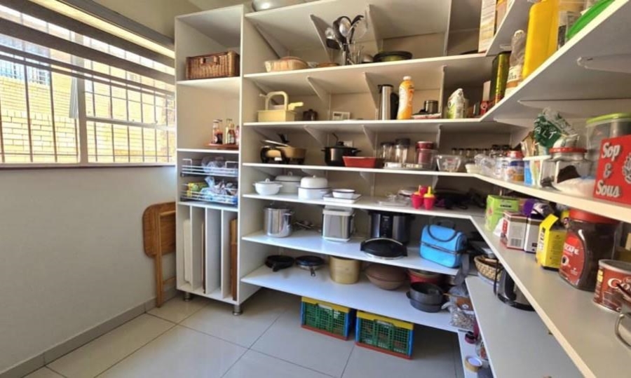 3 Bedroom Property for Sale in Brackenhurst Gauteng