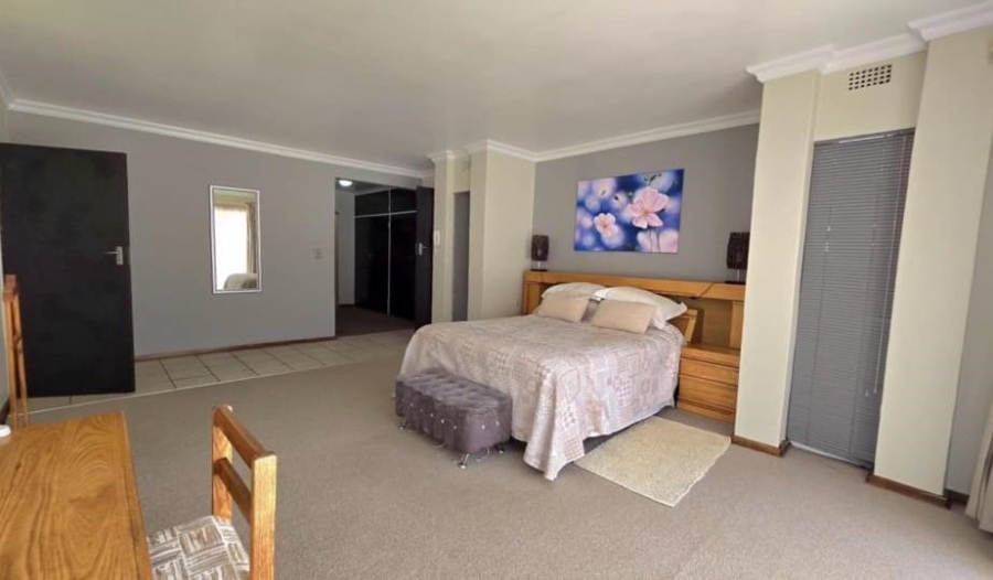 3 Bedroom Property for Sale in Brackenhurst Gauteng
