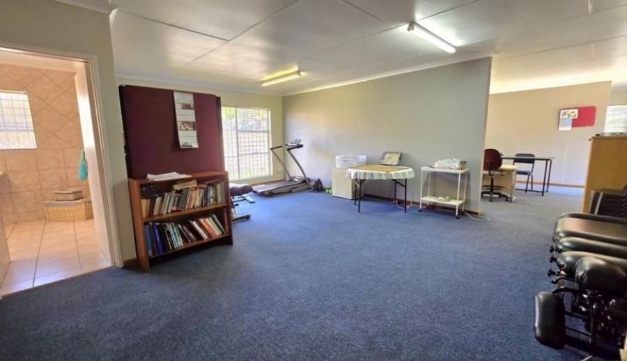 3 Bedroom Property for Sale in Brackenhurst Gauteng