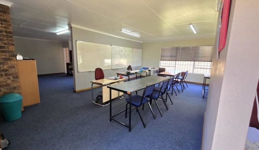 3 Bedroom Property for Sale in Brackenhurst Gauteng