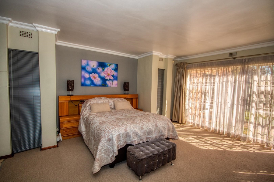 3 Bedroom Property for Sale in Brackenhurst Gauteng