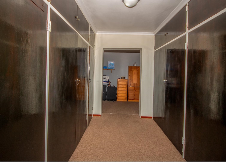 3 Bedroom Property for Sale in Brackenhurst Gauteng