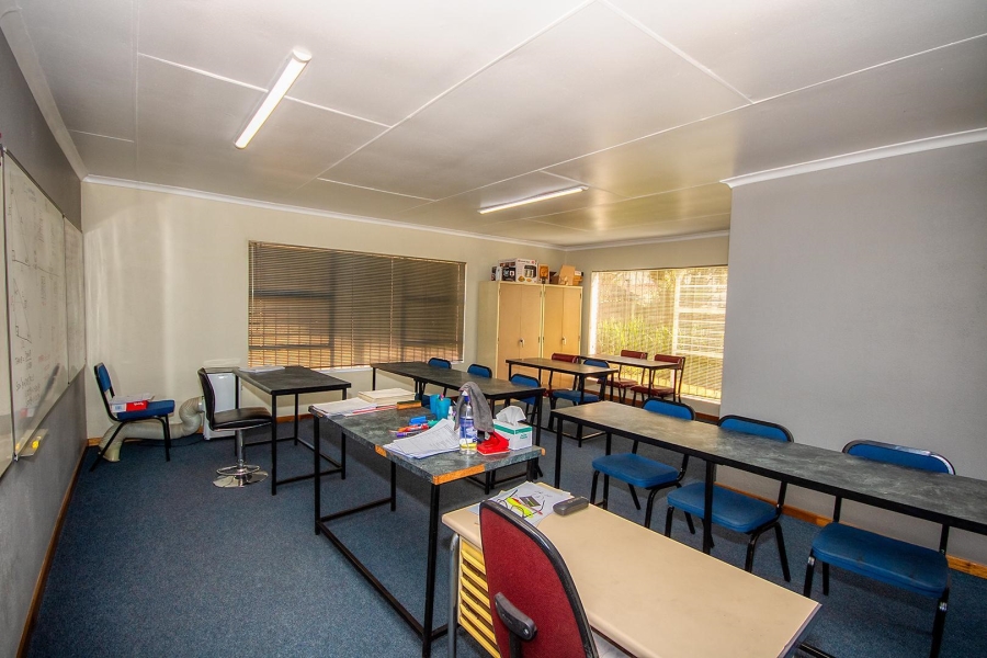 3 Bedroom Property for Sale in Brackenhurst Gauteng