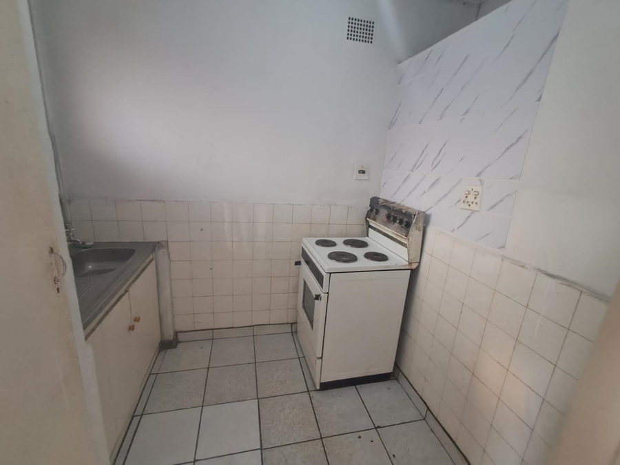 1 Bedroom Property for Sale in Pretoria West Gauteng