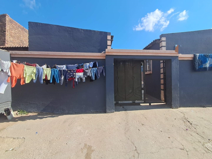 12 Bedroom Property for Sale in Ivory Park Gauteng