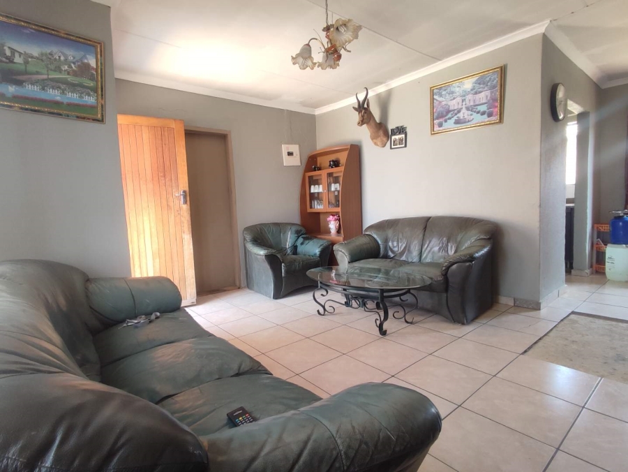 4 Bedroom Property for Sale in Cosmo City Gauteng