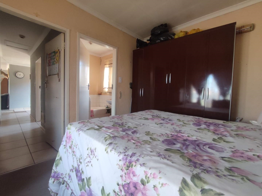 4 Bedroom Property for Sale in Cosmo City Gauteng