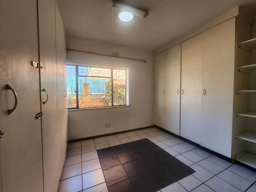 2 Bedroom Property for Sale in Raceview Gauteng