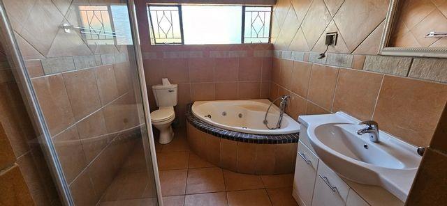 2 Bedroom Property for Sale in Raceview Gauteng