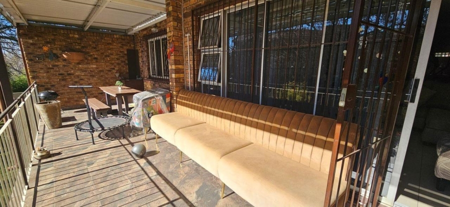 3 Bedroom Property for Sale in South Crest Gauteng