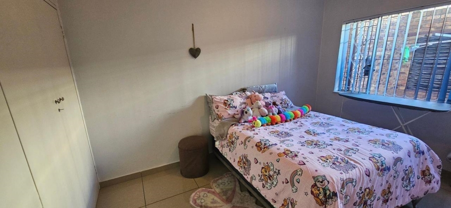 3 Bedroom Property for Sale in South Crest Gauteng