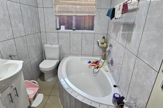 3 Bedroom Property for Sale in South Crest Gauteng