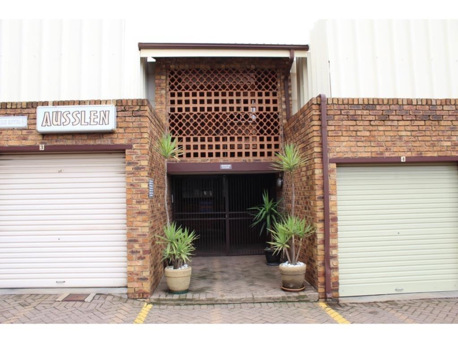 3 Bedroom Property for Sale in South Crest Gauteng