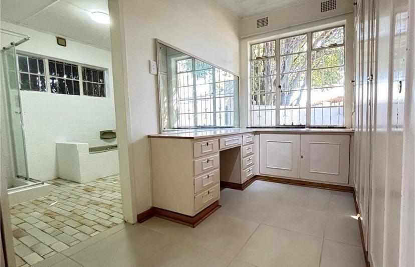 3 Bedroom Property for Sale in Bedfordview Gauteng