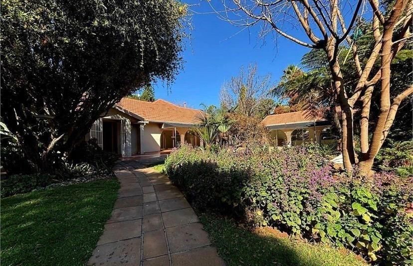 3 Bedroom Property for Sale in Bedfordview Gauteng