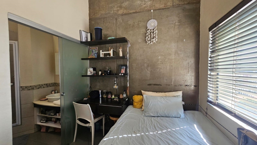 2 Bedroom Property for Sale in Hatfield Gauteng