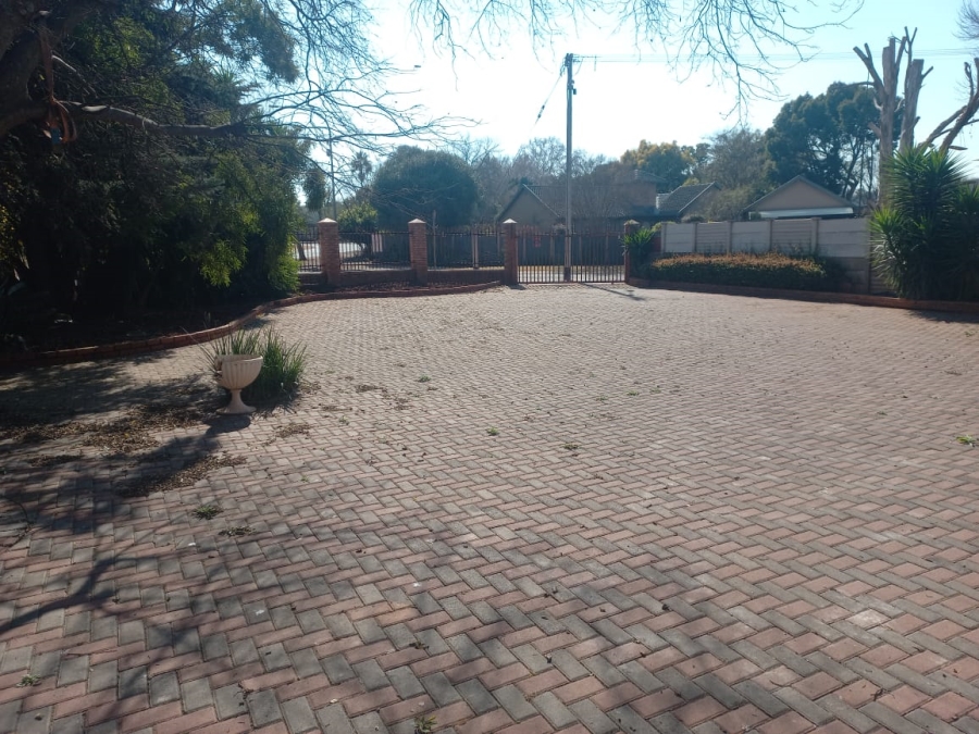 3 Bedroom Property for Sale in Doringkloof Gauteng