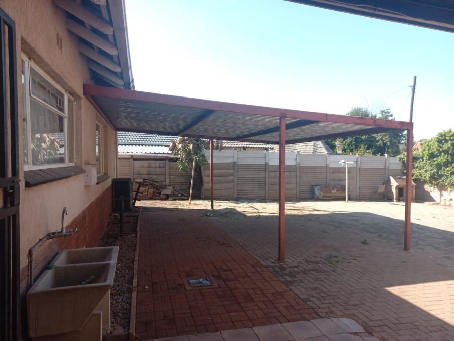 3 Bedroom Property for Sale in Doringkloof Gauteng