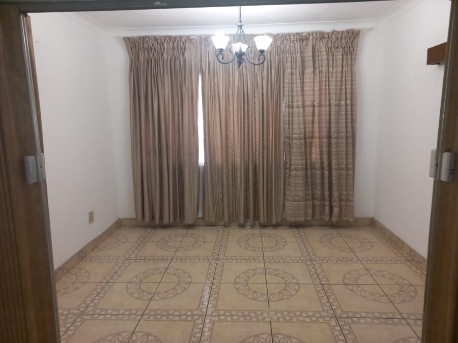 3 Bedroom Property for Sale in Doringkloof Gauteng