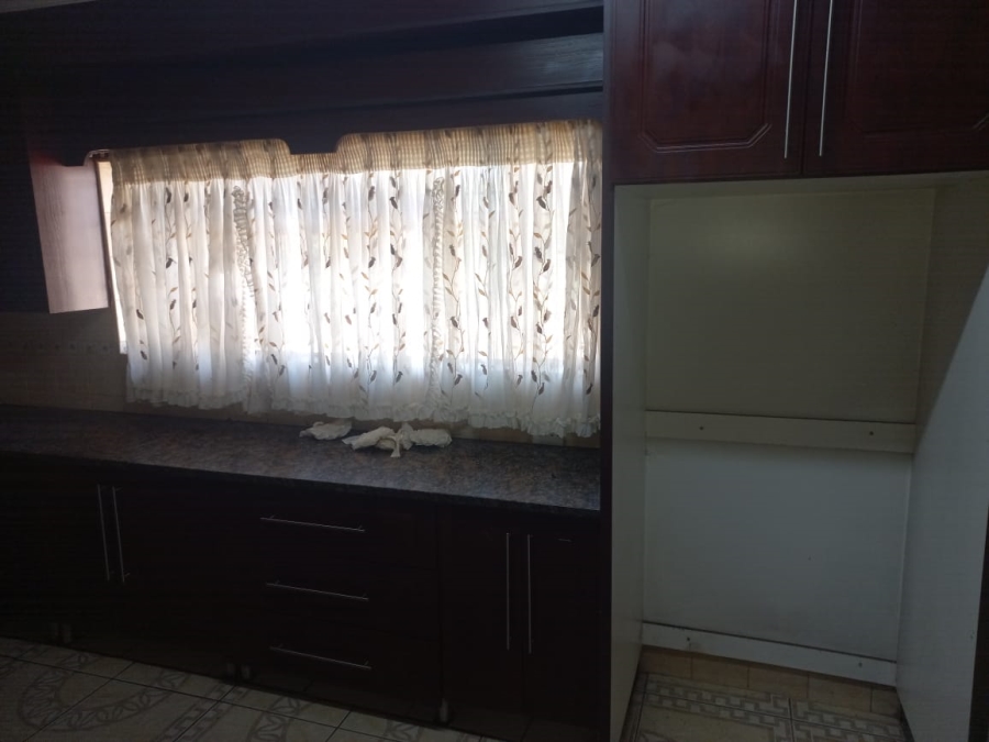 3 Bedroom Property for Sale in Doringkloof Gauteng