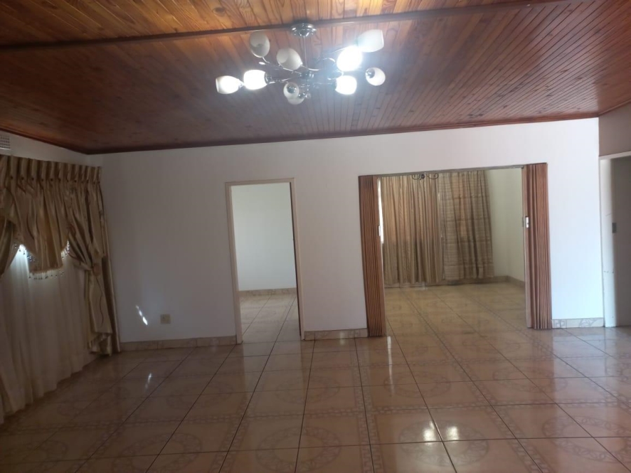 3 Bedroom Property for Sale in Doringkloof Gauteng