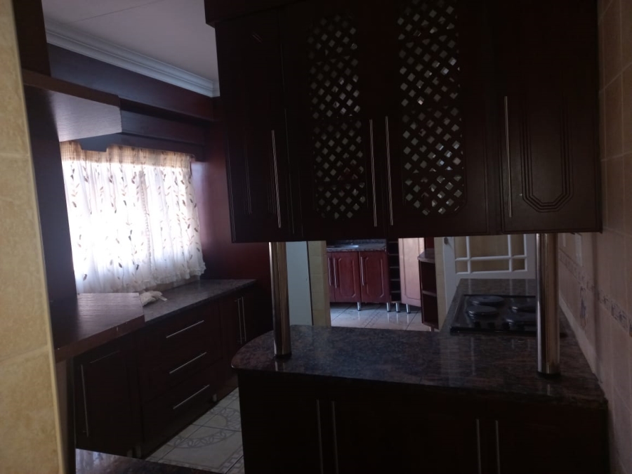 3 Bedroom Property for Sale in Doringkloof Gauteng