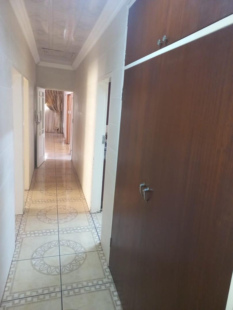 3 Bedroom Property for Sale in Doringkloof Gauteng