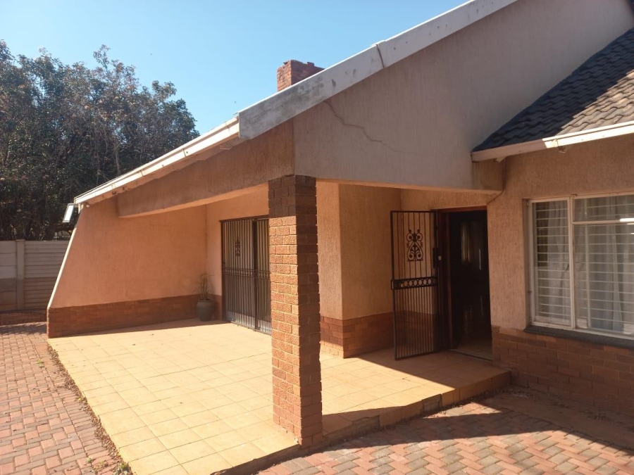 3 Bedroom Property for Sale in Doringkloof Gauteng