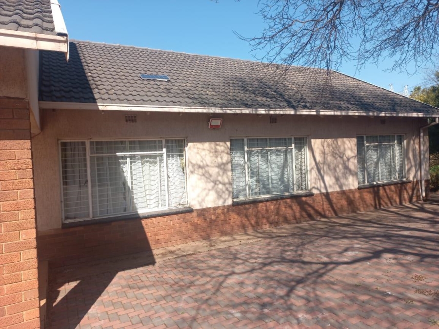 3 Bedroom Property for Sale in Doringkloof Gauteng