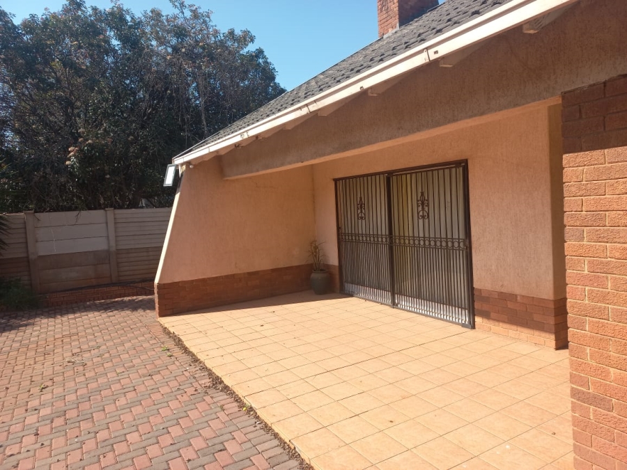 3 Bedroom Property for Sale in Doringkloof Gauteng