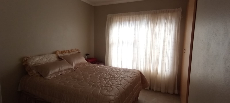 3 Bedroom Property for Sale in Van Riebeeck Park Gauteng