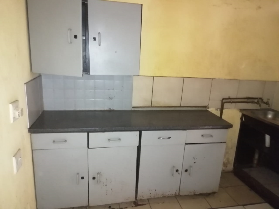 To Let 0 Bedroom Property for Rent in Hillbrow Gauteng