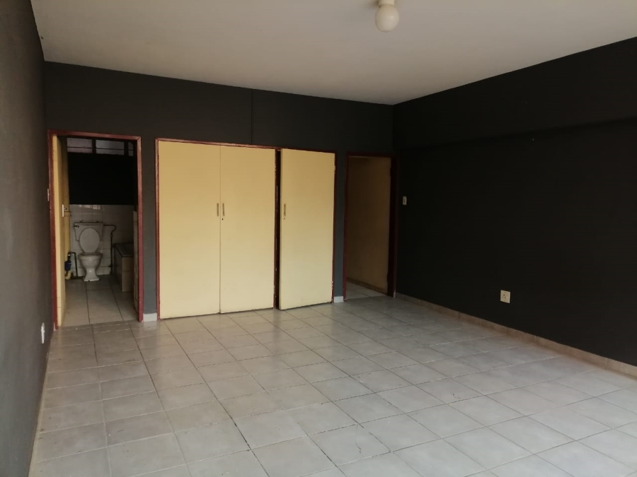 To Let 0 Bedroom Property for Rent in Hillbrow Gauteng