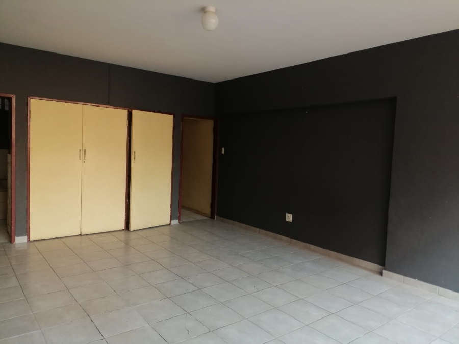 To Let 0 Bedroom Property for Rent in Hillbrow Gauteng