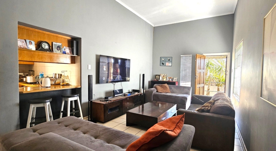 3 Bedroom Property for Sale in Radiokop Gauteng