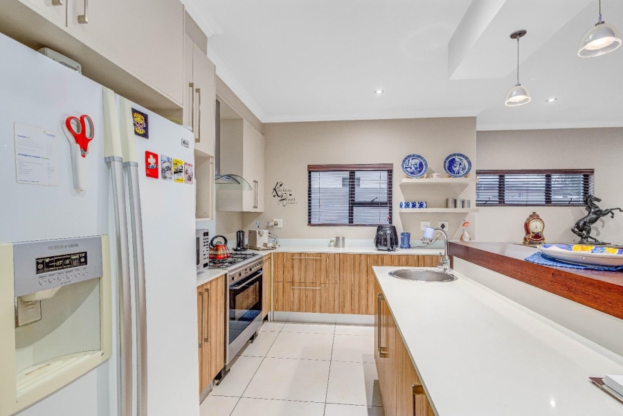 4 Bedroom Property for Sale in Waterfall Country Village Gauteng