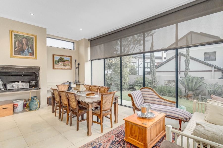 4 Bedroom Property for Sale in Waterfall Country Village Gauteng
