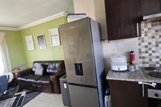 2 Bedroom Property for Sale in Brackendowns Gauteng